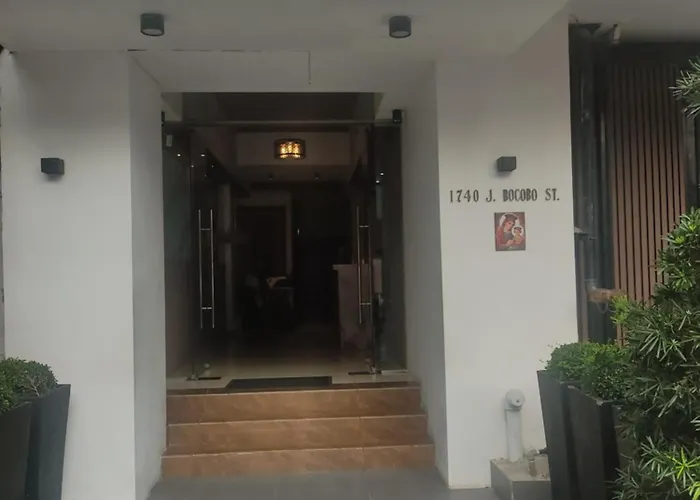 Stay Manila Hostel *